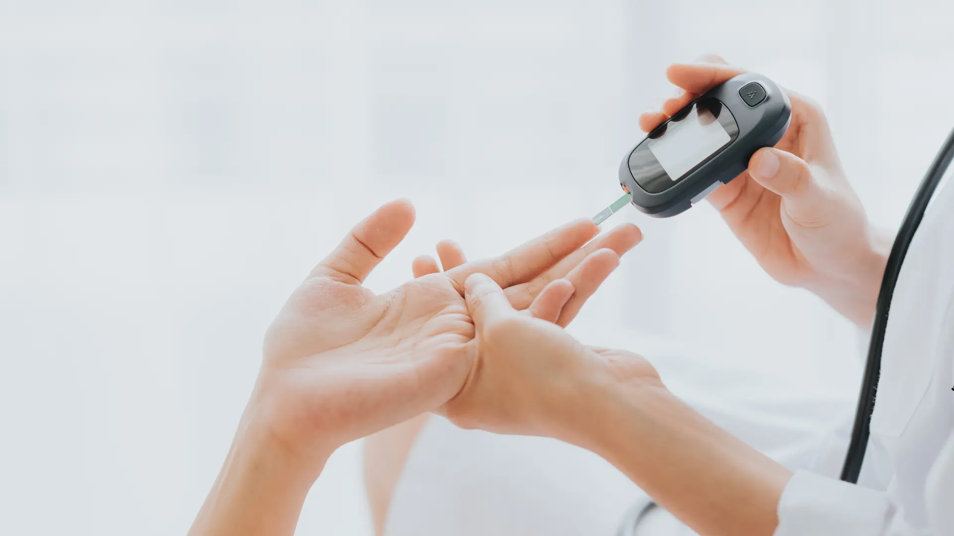 Opieka diabetologiczna dla kobiet w Krakowie - Centrum Medyczne Femmemedica
