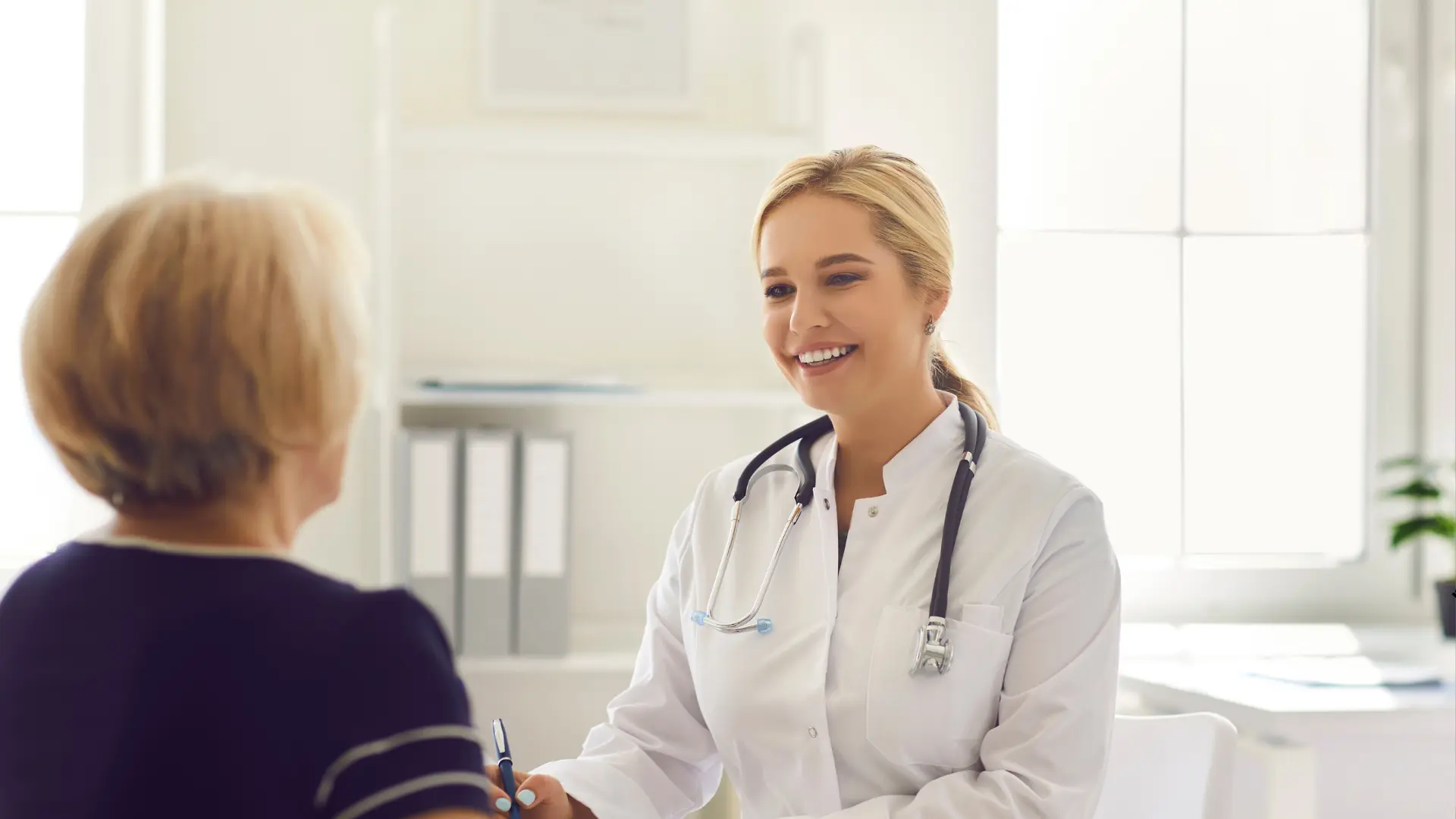 Usługa Konsultacja hematologiczna + USG w CM Femmemedica